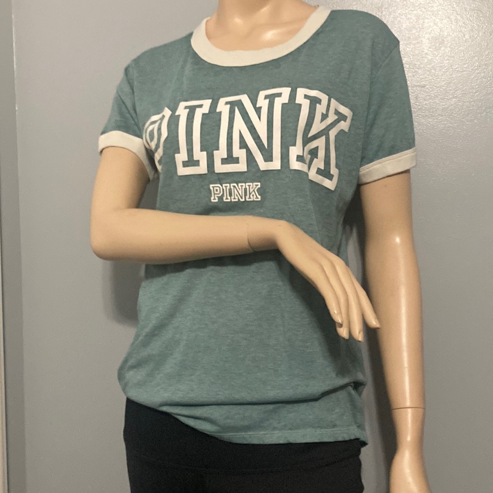 ⭐️PINK Victiria Secret Green Shorsleeves Shirt Sz M⭐️